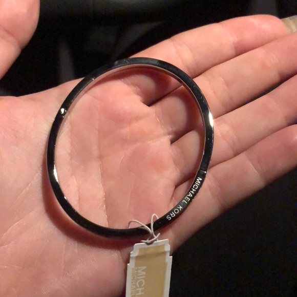 Michael Kors Bracelet - Picture 2 of 4